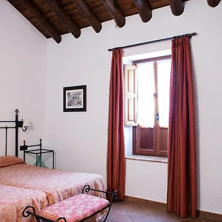 Hotel Cortijo San Antonio Caminito De Rey 3*